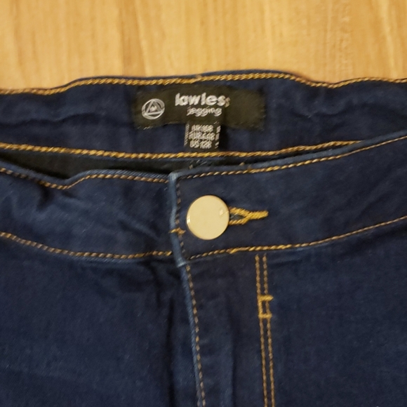 Lawless Dark Wash Jegging - Picture 3 of 5